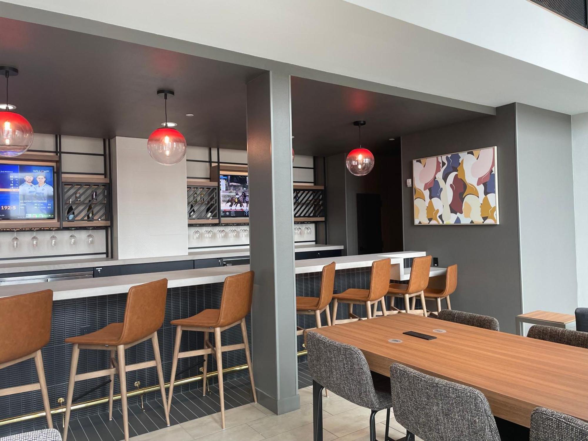Atwell Suites Austin Airport By Ihg Экстерьер фото